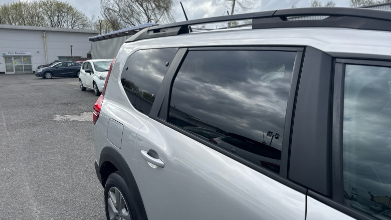 Dacia Jogger 1.0 TCe Comfort 5dr Petrol Estate